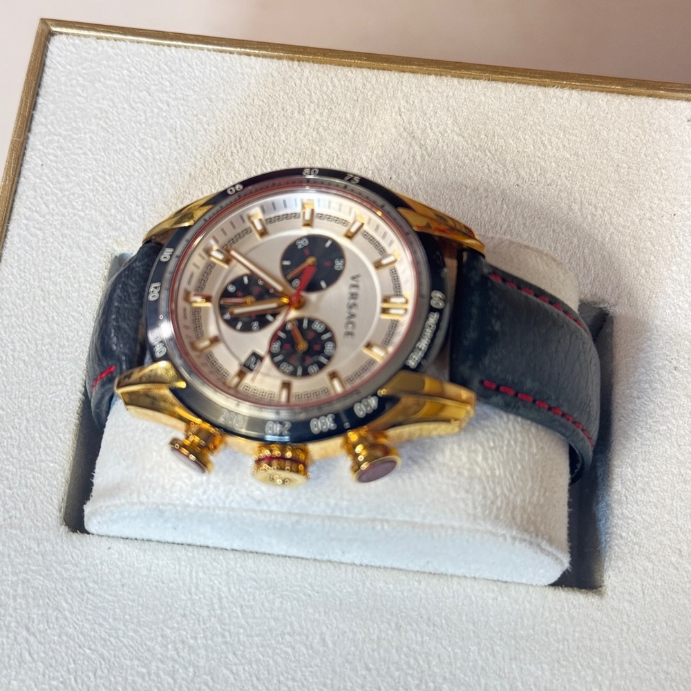 Versace Gold and Black Leather Chronograph Watch - Picture 17 of 17